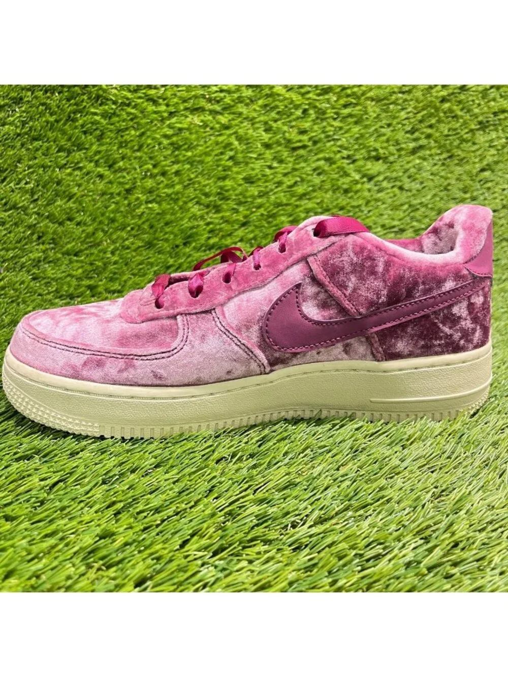 Nike Air Force 1 LV8 GS Tea Berry Purple Girls Size 6.5Y Athletic Shoes Sneakers